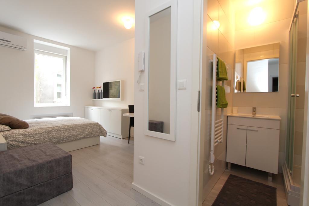 Apartments Simple Teslina Zagreb Eksteriør bilde